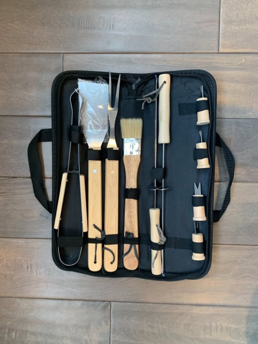 Brand-New Grilling Tools Set